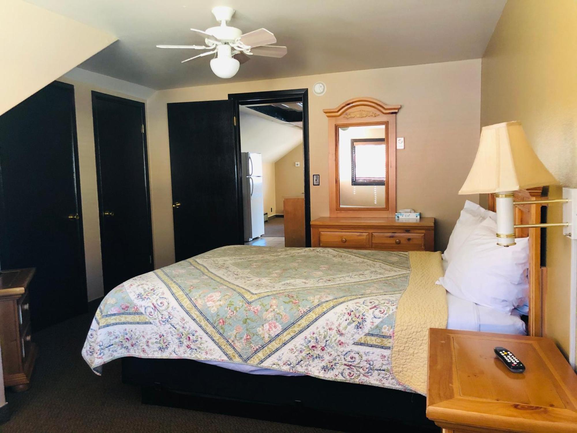 Glenwood Springs Cedar Lodge Zewnętrze zdjęcie